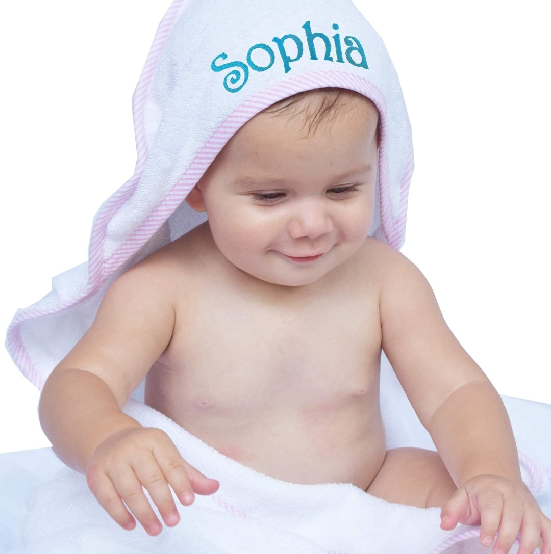 ¡El Regalo Perfecto! Toalla de Baño Personalizada con Nombre para Bebé